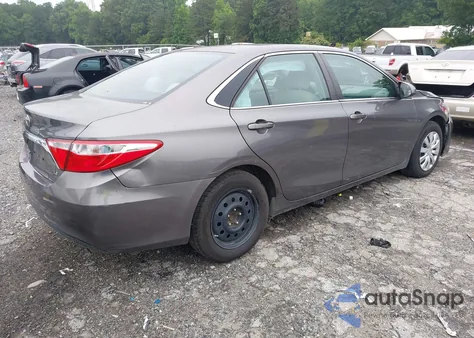 2015 Toyota Camry Le/Xle/Se/Xse from USA, damaged, VIN 4T1BF1FK9FU093779